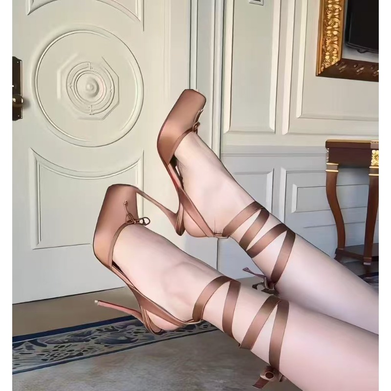 Ankle Strap Heels - Zapatos Rojos de Tacón Alto, Sandalias
