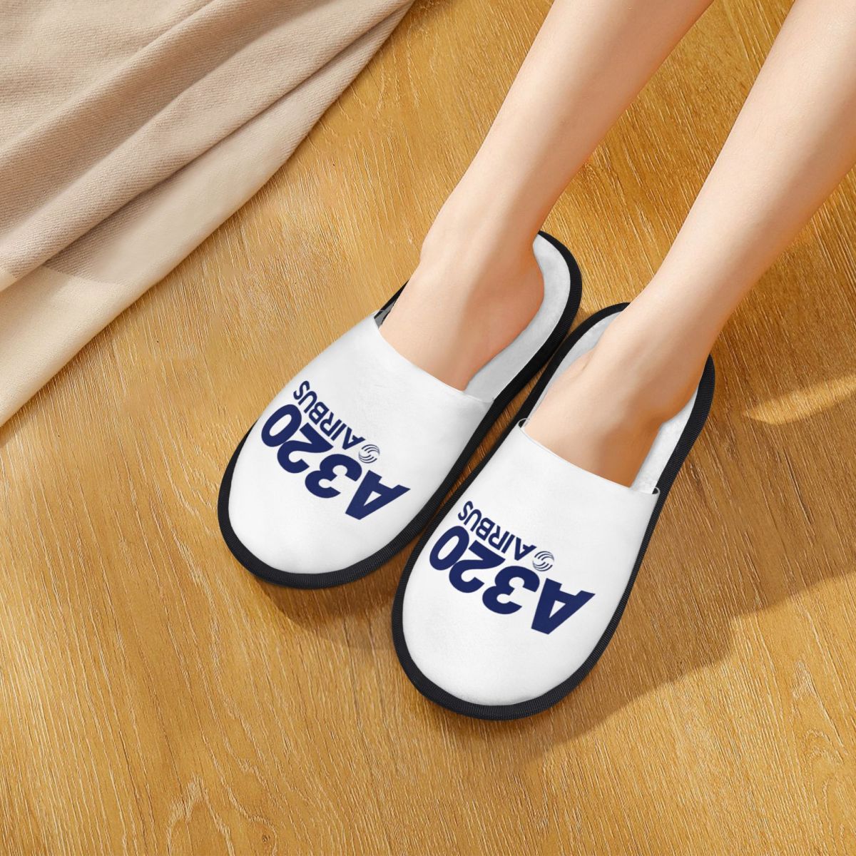 Zapatillas personalizadas con  - Women Shoes Logo reseña y precio