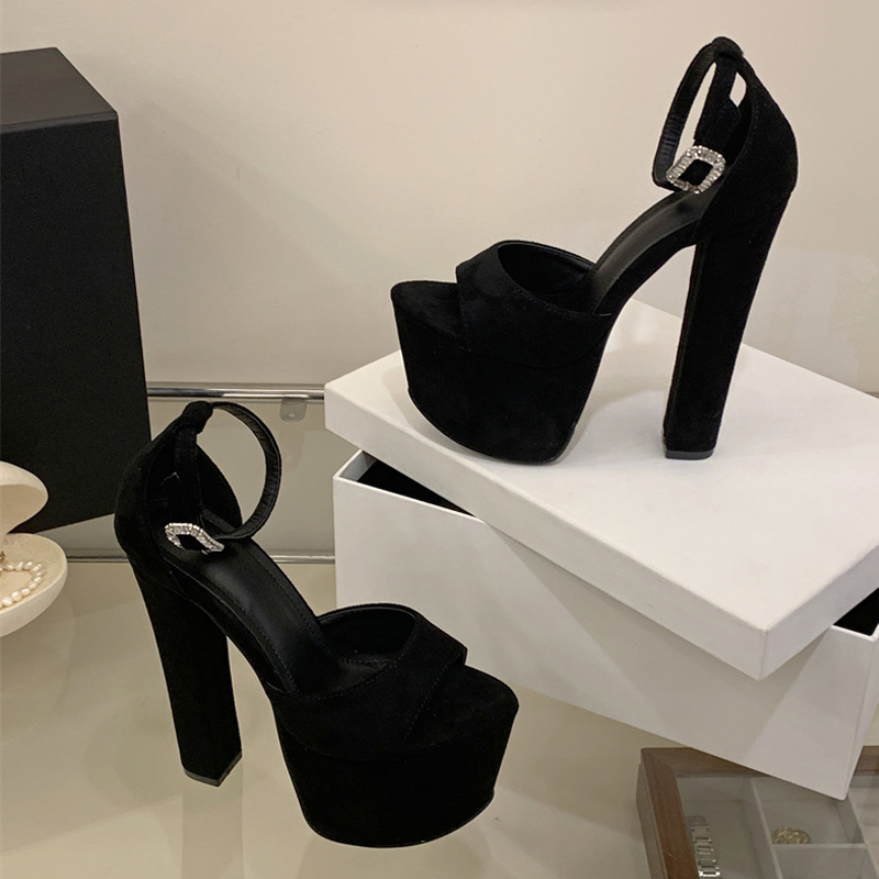 Zapatos de Tacón Alto Extremo  - Ankle Strap Heels reseña y precio